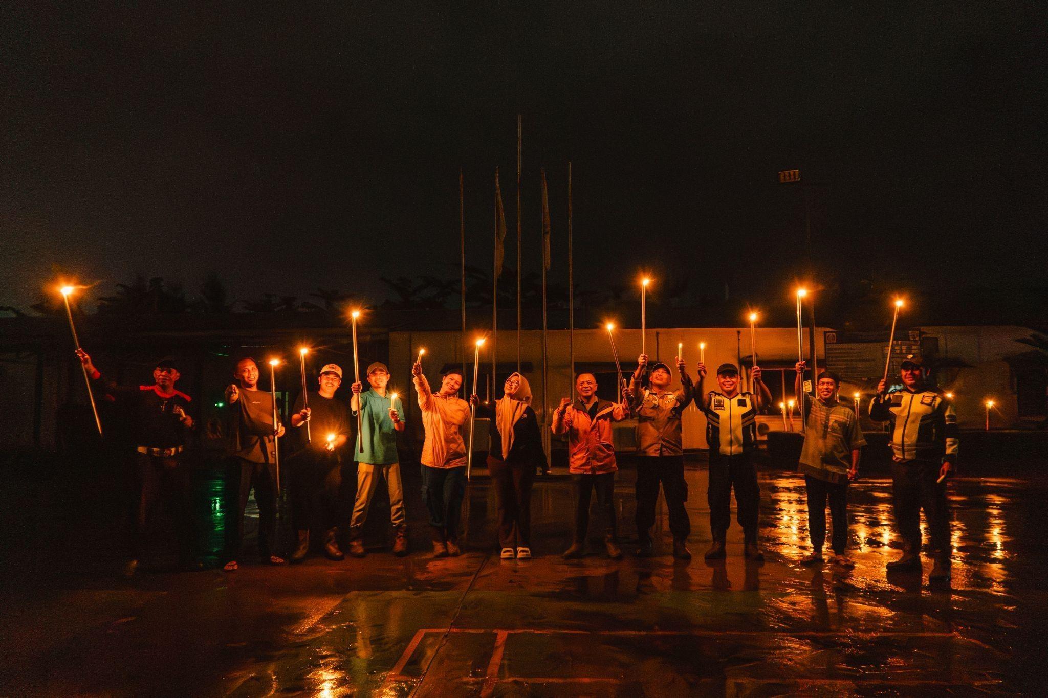 Harita Nickel Supports Carbon Reduction through Earth Hour Action in Obi and Ternate