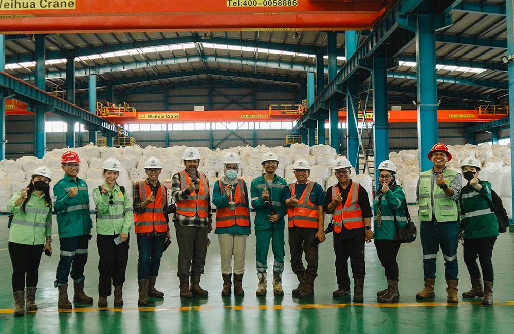 Inspiring Stories of IPB Professors on Site Visit to Harita Nickel 