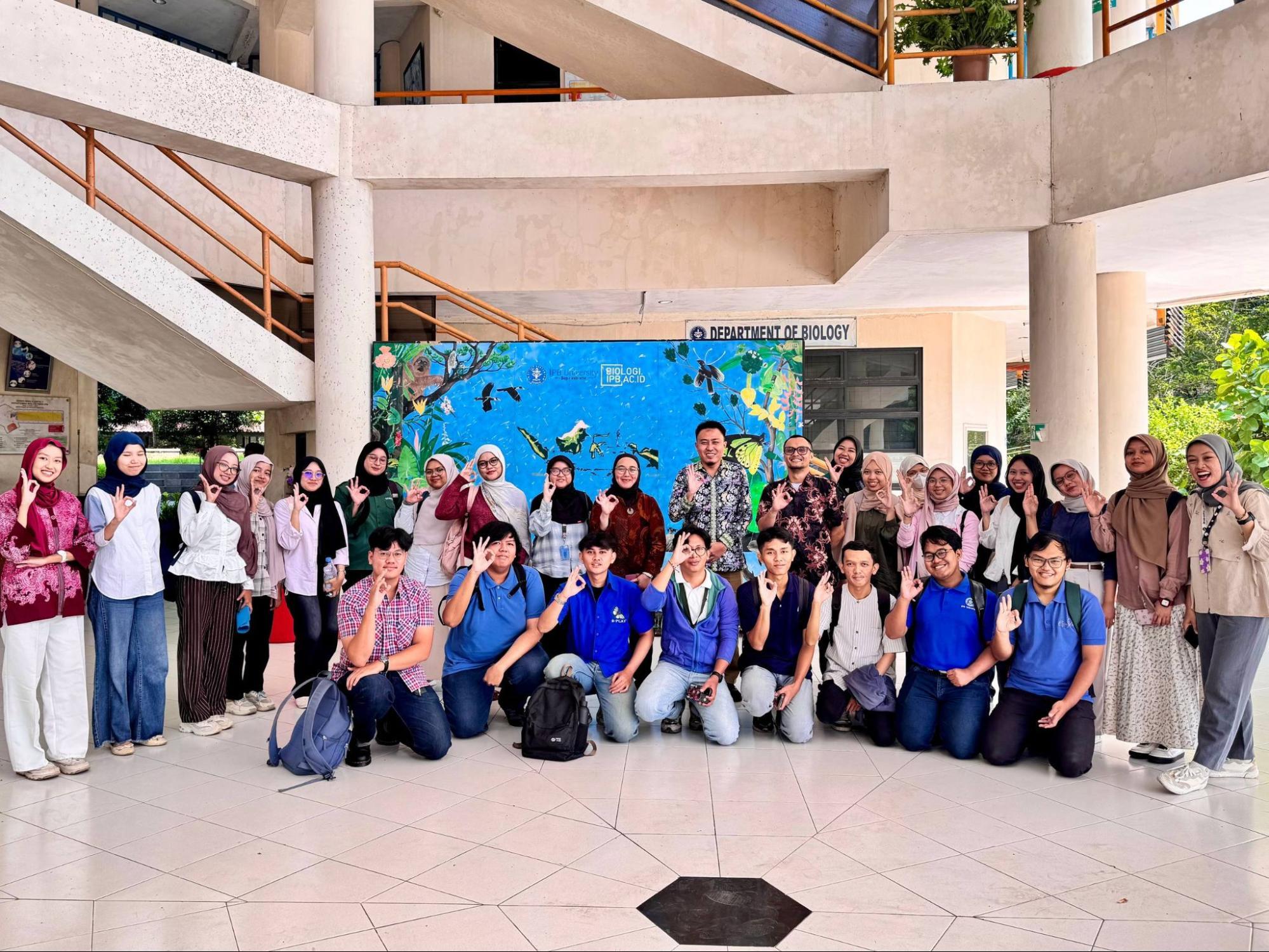 Harita Mengajar Roadshow Visits Three Universities to Share Responsible Mining Practices