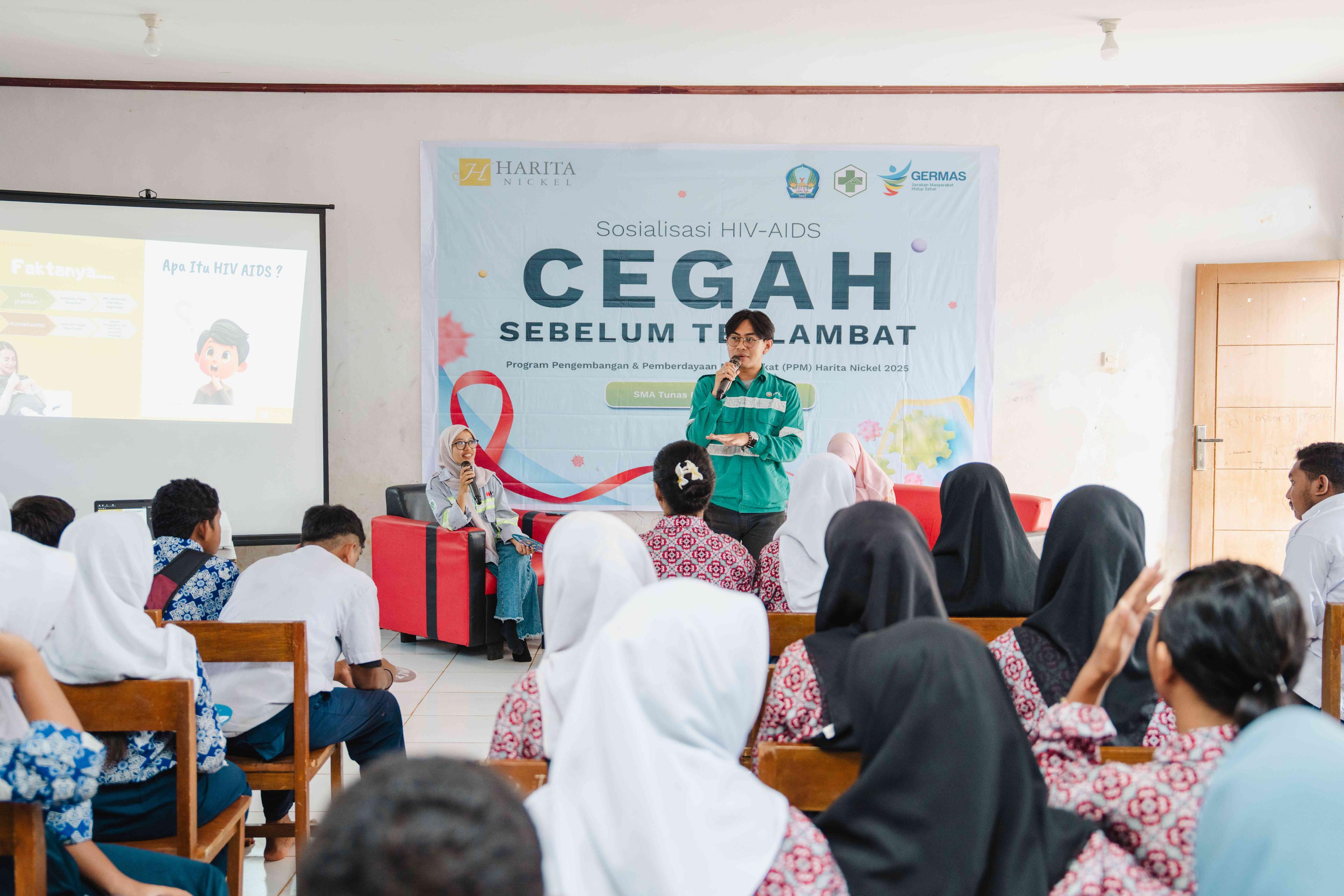 Harita Nickel Educates Hundreds of Obi Students on Early HIV/AIDS Prevention