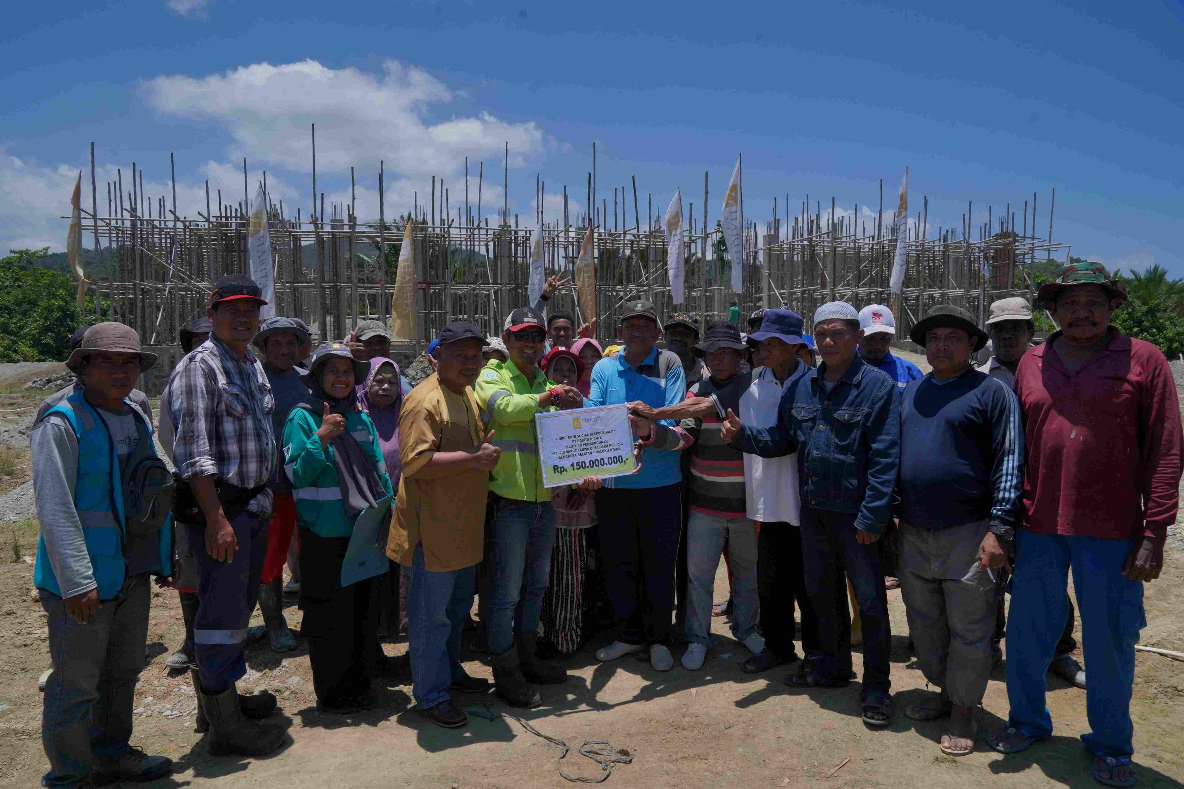 Harita Nickel supports the construction of a mosque in New Village